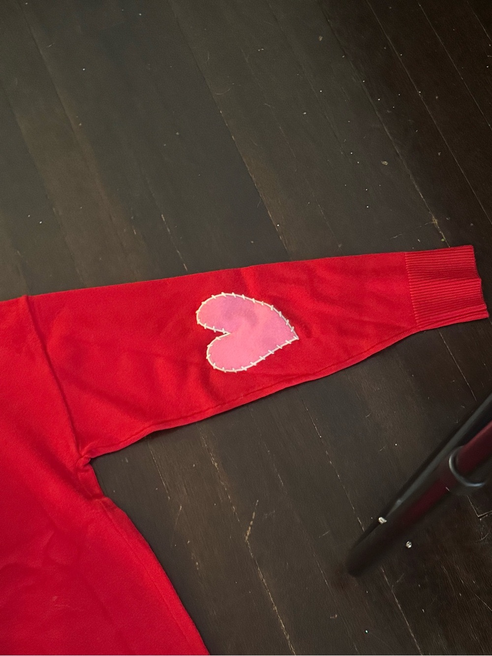 NWT Kerri Rosenthal XOKR Red Sweater w Pink Heart-Elbow, Sz S - Picture 6 of 8